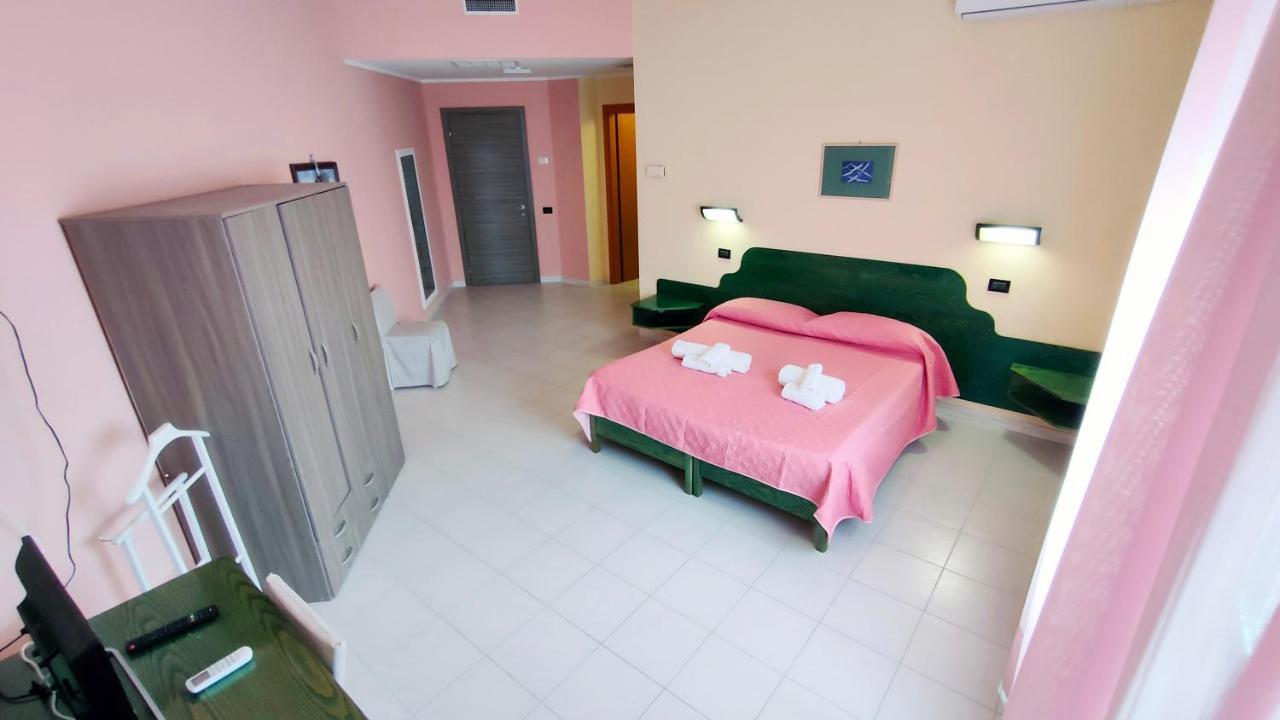 Hotel Mater Mediterranea Senorbi Экстерьер фото