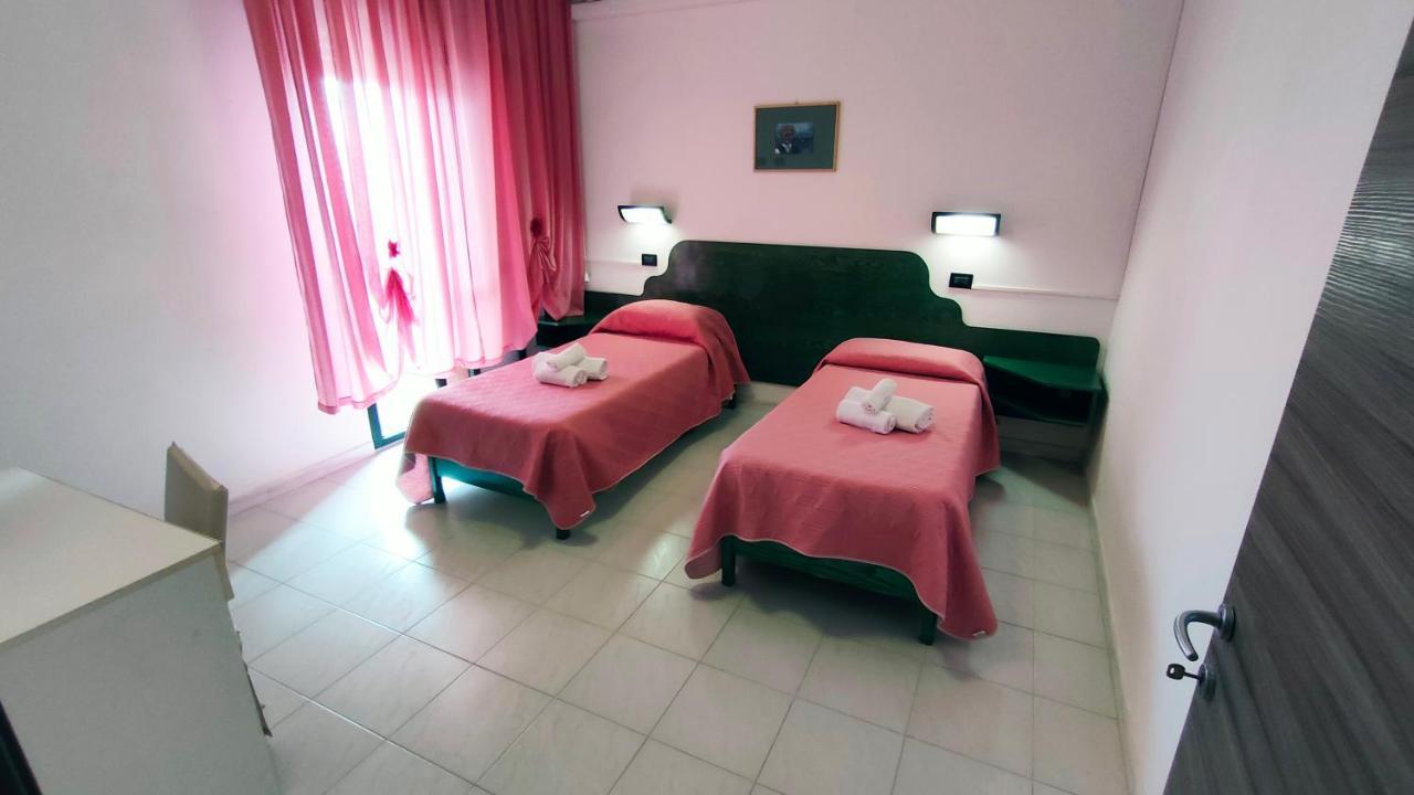 Hotel Mater Mediterranea Senorbi Экстерьер фото